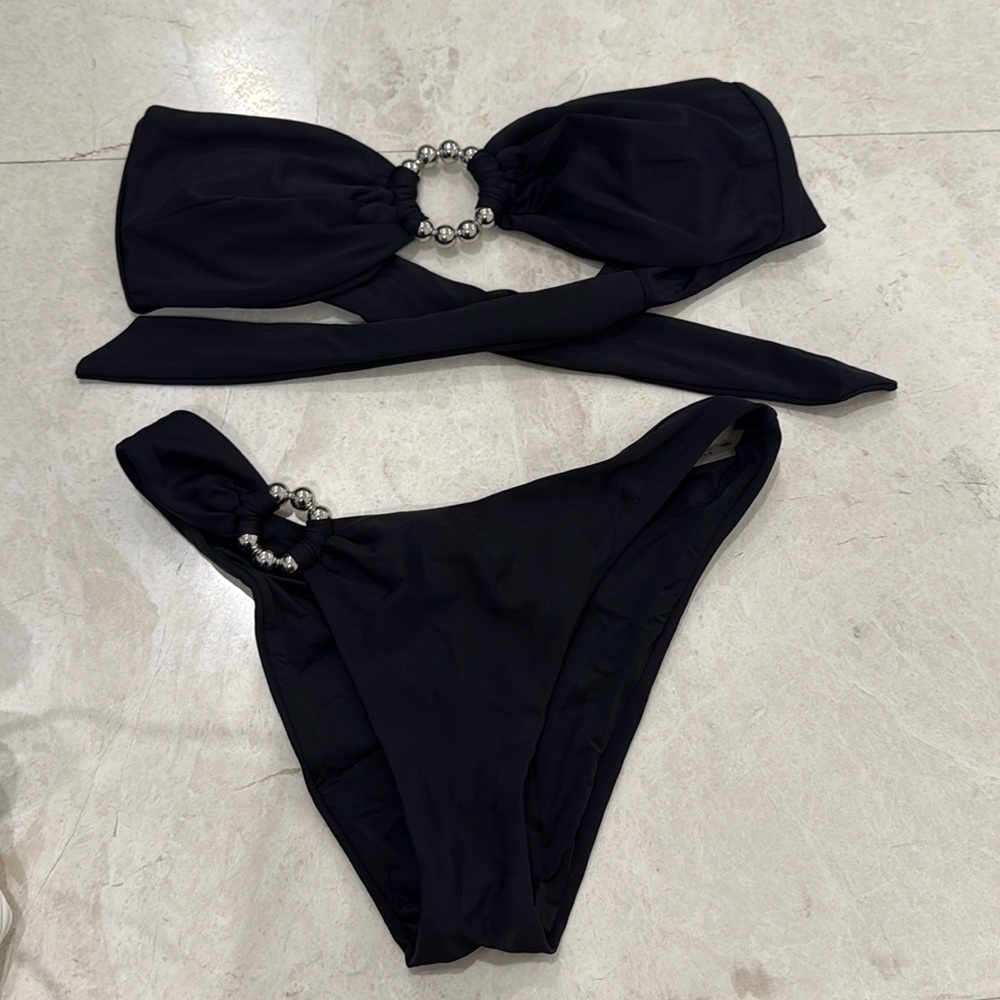 Devon Windsor two piece bathing suit